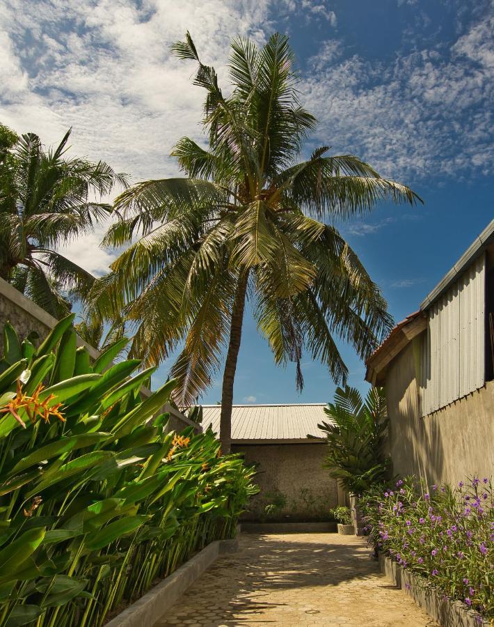 Dalai Home Kuta  Экстерьер фото